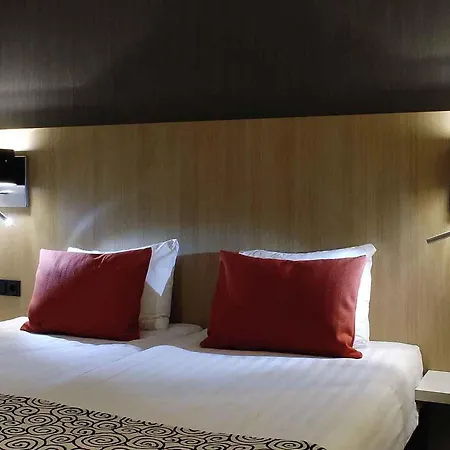Mercure Hotel Schiphol Terminal-2